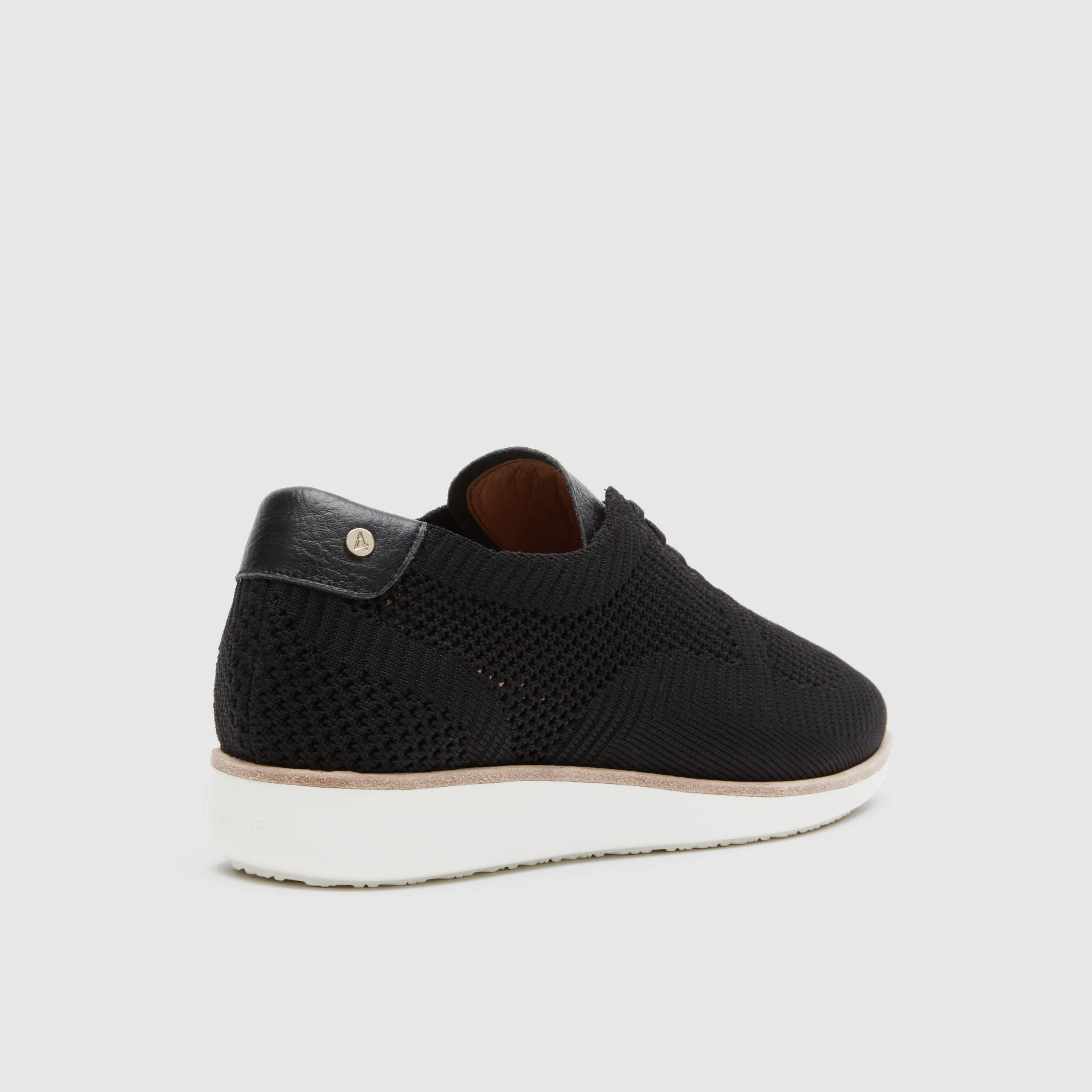 BAILEY F4 - BLACK